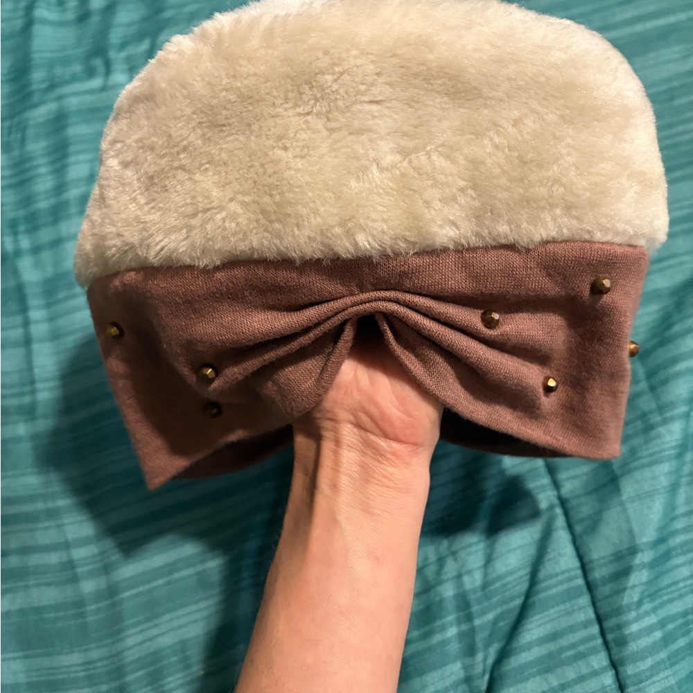 Elegant Cream and Pink Women's Hat
